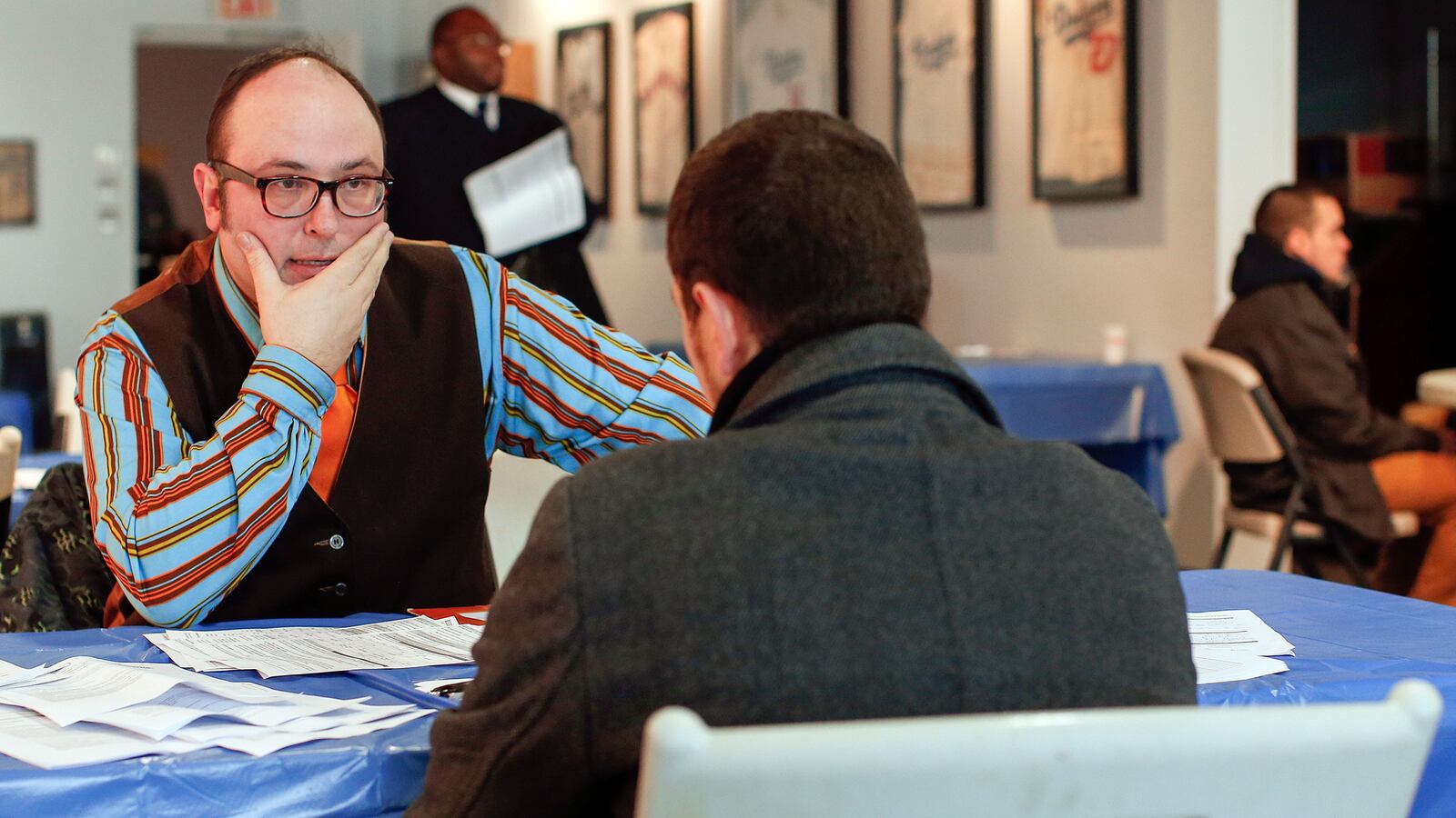 cheats/2014/03/07/u-s-adds-175-000-jobs-in-february/140307-jobs-numbers-cheat_wcpfxu