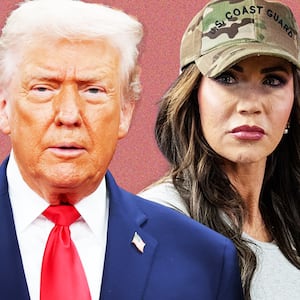 Donald Trump, Kristi Noem, Corey Lewandoski, Corey Lewandowski