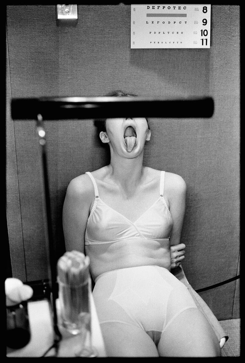 galleries/2014/09/10/beyond-fashion-models-mischief-and-the-amazing-eye-of-gosta-peterson/140908-peterson13_ymkjff