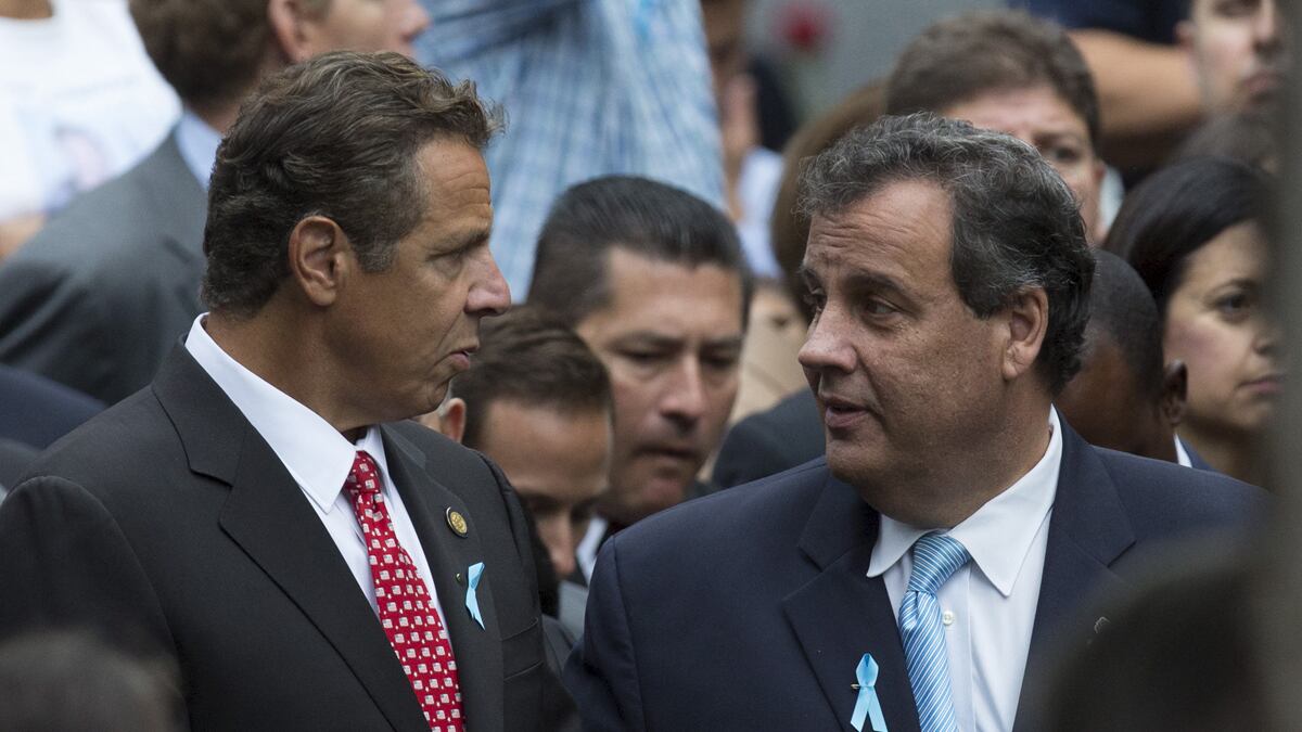 cheats/2016/07/05/cuomo-involved-in-bridgegate-cleanup/160705-bridgegate-cuomo-christie-cheat_cldmeq