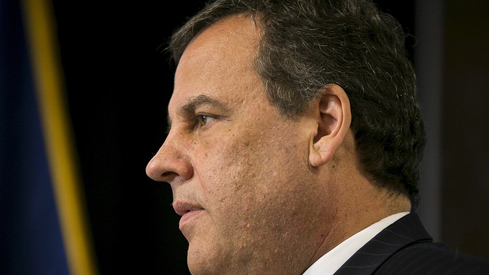 articles/2015/06/23/chris-christie-finally-figures-out-the-confederate-flag-is-divisive/150623-nuzzi-christie-flag-tease_gog6kx