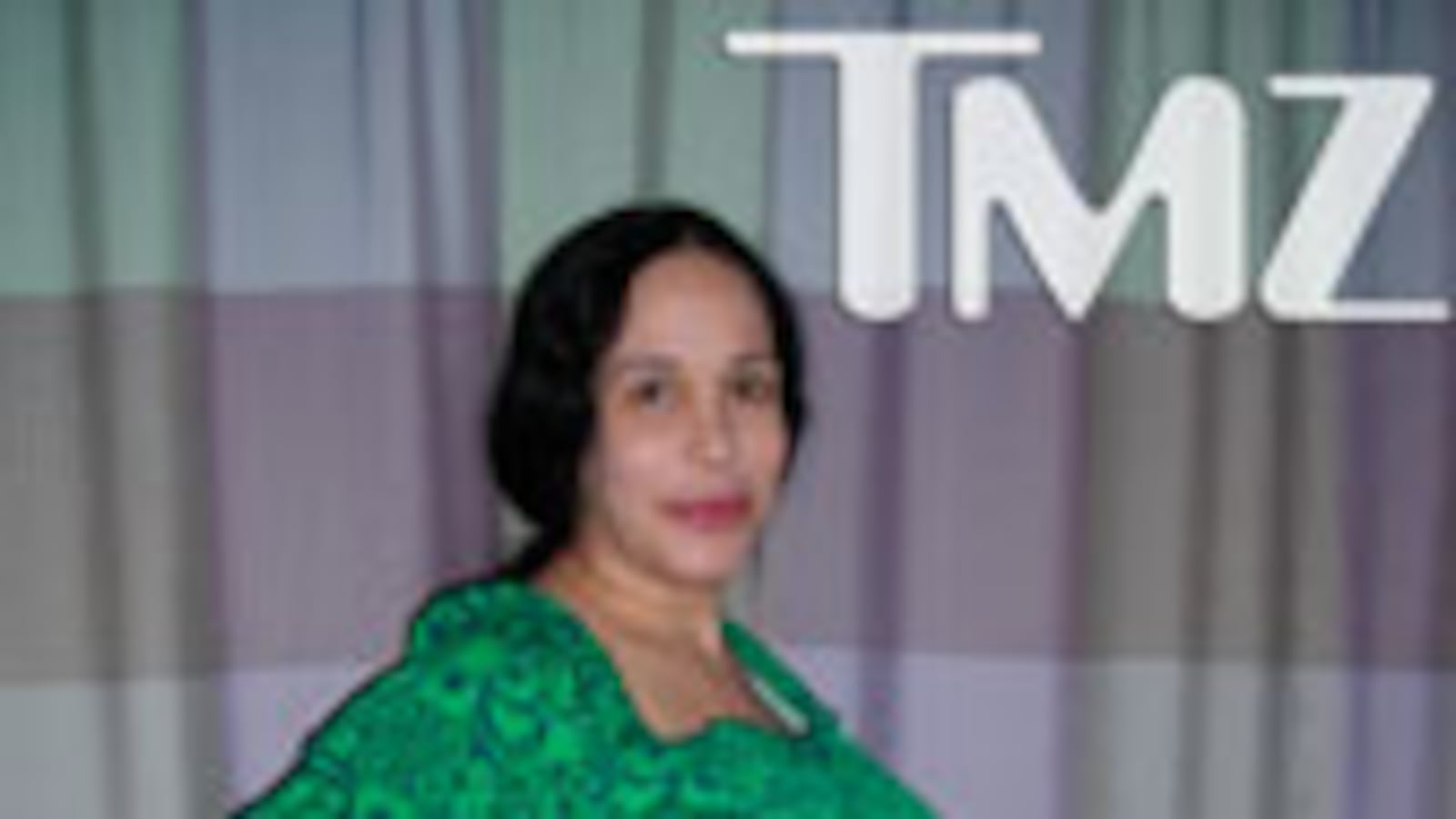 articles/2009/02/12/oh-no-look-what-demi-moore-hath-wrought/octuplet_13860_dk5gtg