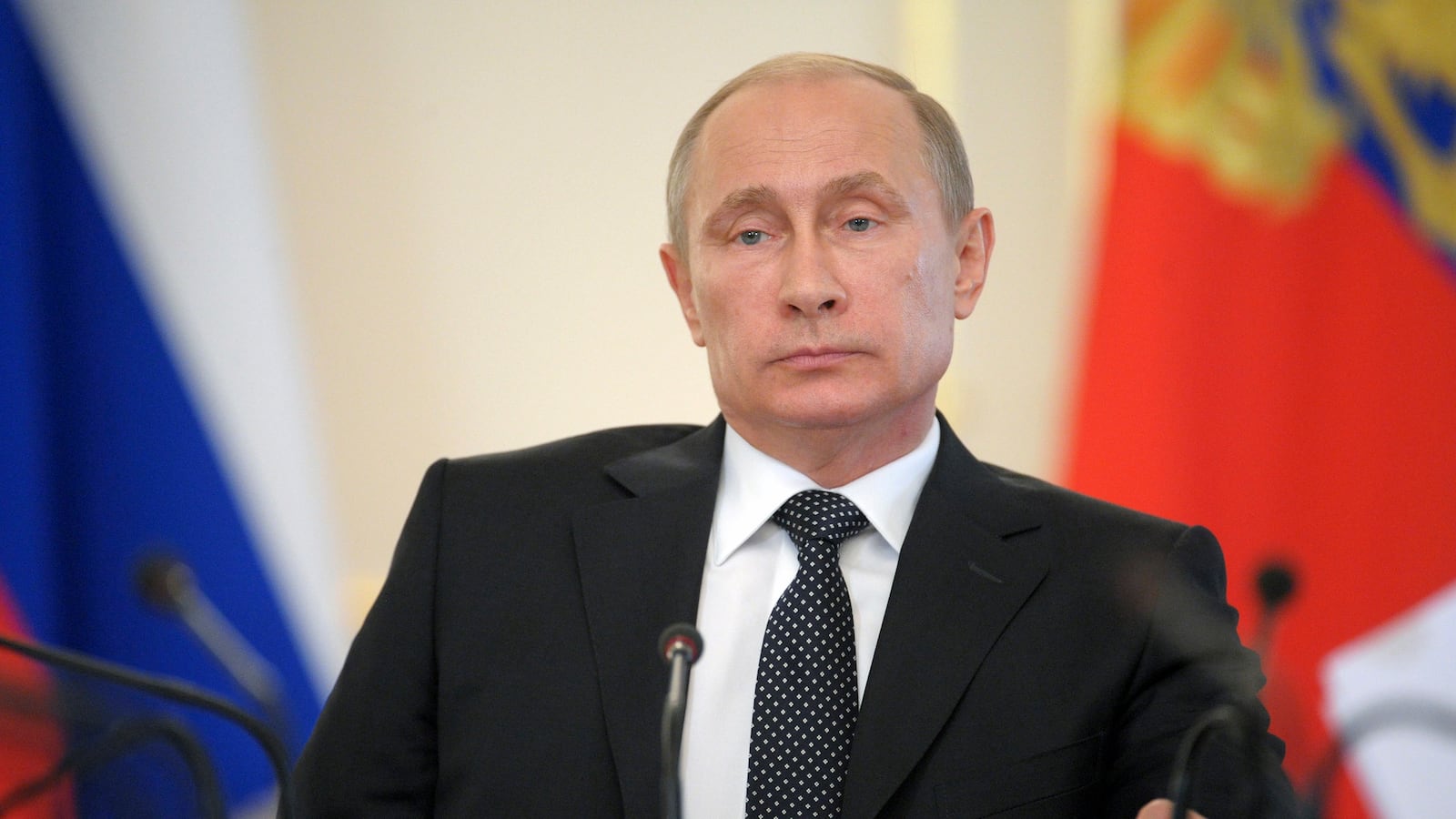 cheats/2014/06/21/putin-orders-full-combat-alert/140621-putin-cheat_dqydte