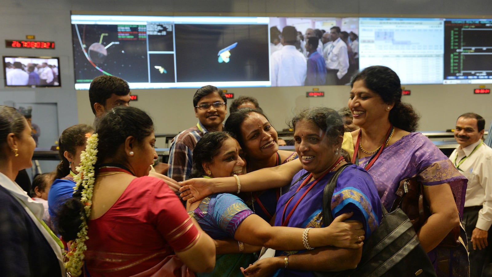 cheats/2014/12/18/india-launches-largest-rocket-yet/141218-india-space-cheat_yxvgkl