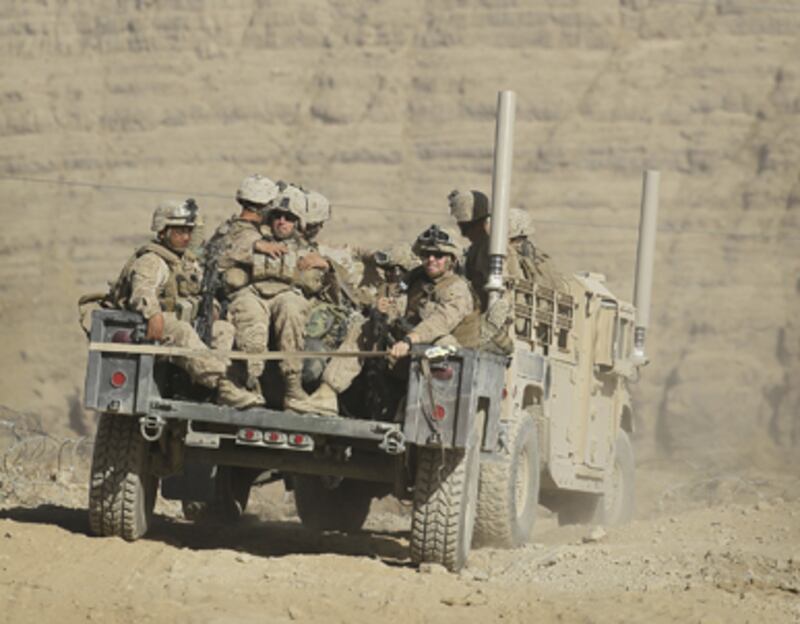 articles/2010/10/24/war-in-afghanistan-actual-end-date-is-2014/gelb-afghan-withdraw_136093_invlbd