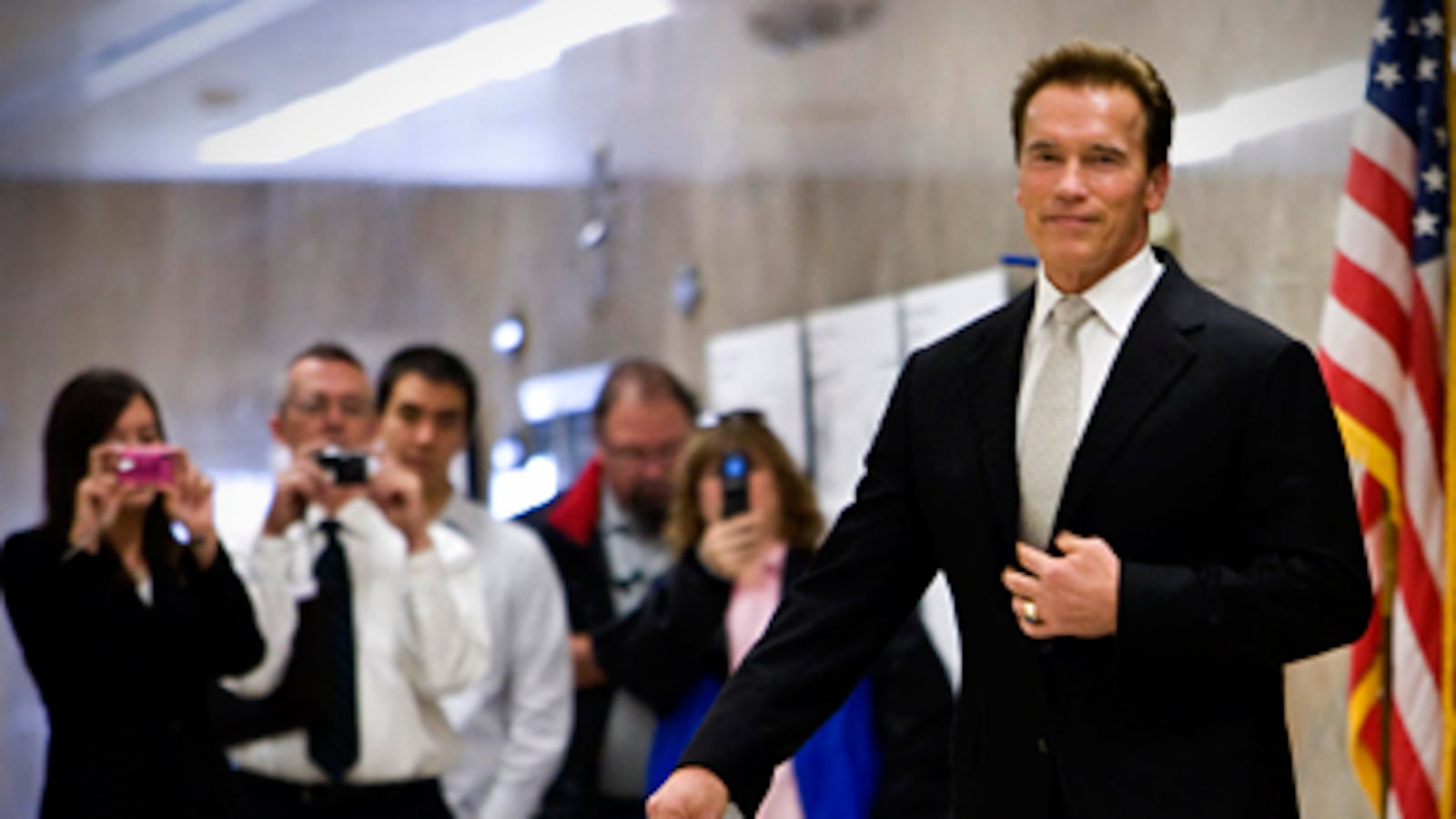 articles/2011/01/01/arnold-schwarzenegger-leaves-california-governorship-jerry-brown-quietly-follows/mathews-schwarzenegger_150246_c2izhj