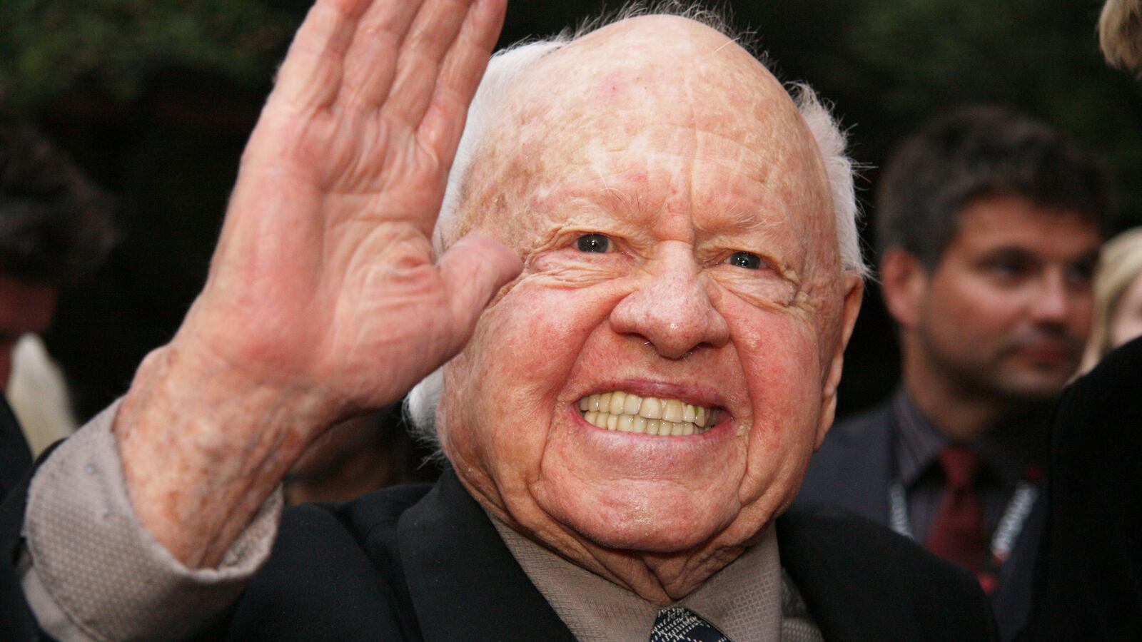 cheats/2014/04/07/mickey-rooney-dies-at-93/140406-mickey-rooney-cheat_km2xon