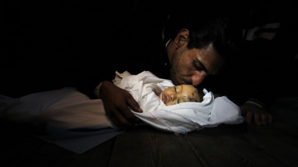 articles/2012/11/21/our-deaths-don-t-count-for-more/fatherdaughtergaza_kit8sk