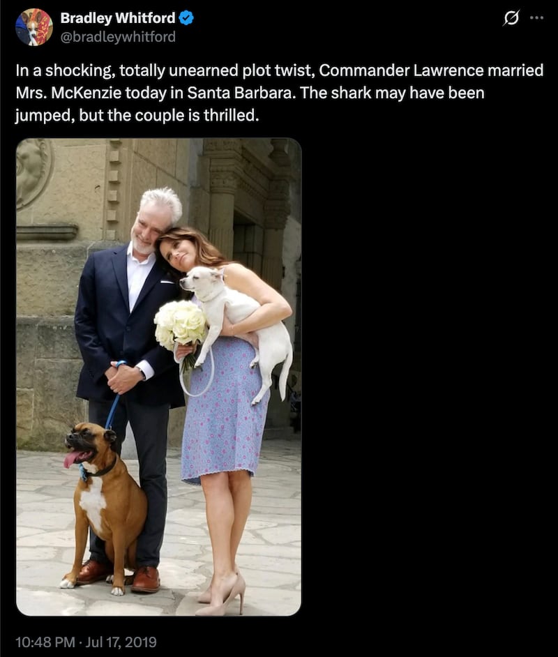 Bradley Whitford tweet about marrying Amy Landecker