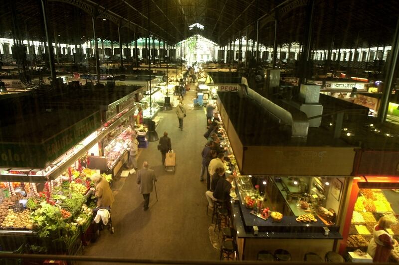 galleries/2013/03/17/world-s-eight-top-markets-istanbul-s-grand-bazaar-chatuchak-more-photos/130317-best-markets-la-boqueria_razovf