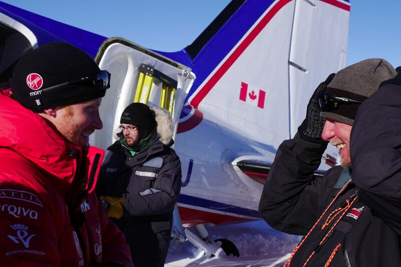 articles/2013/11/29/harry-in-the-south-pole/harry-pole1_ovflvp