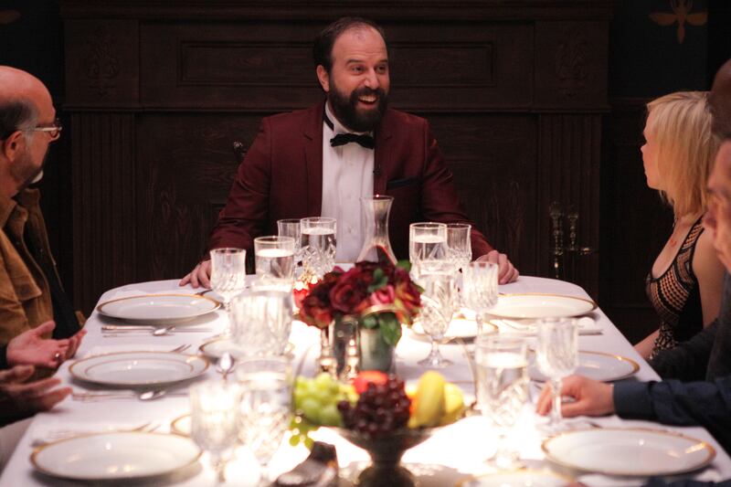 articles/2014/04/24/brett-gelman-has-dinner-with-your-favorite-tv-sidekicks/140423-goldstein-gelman-tease_pywljc