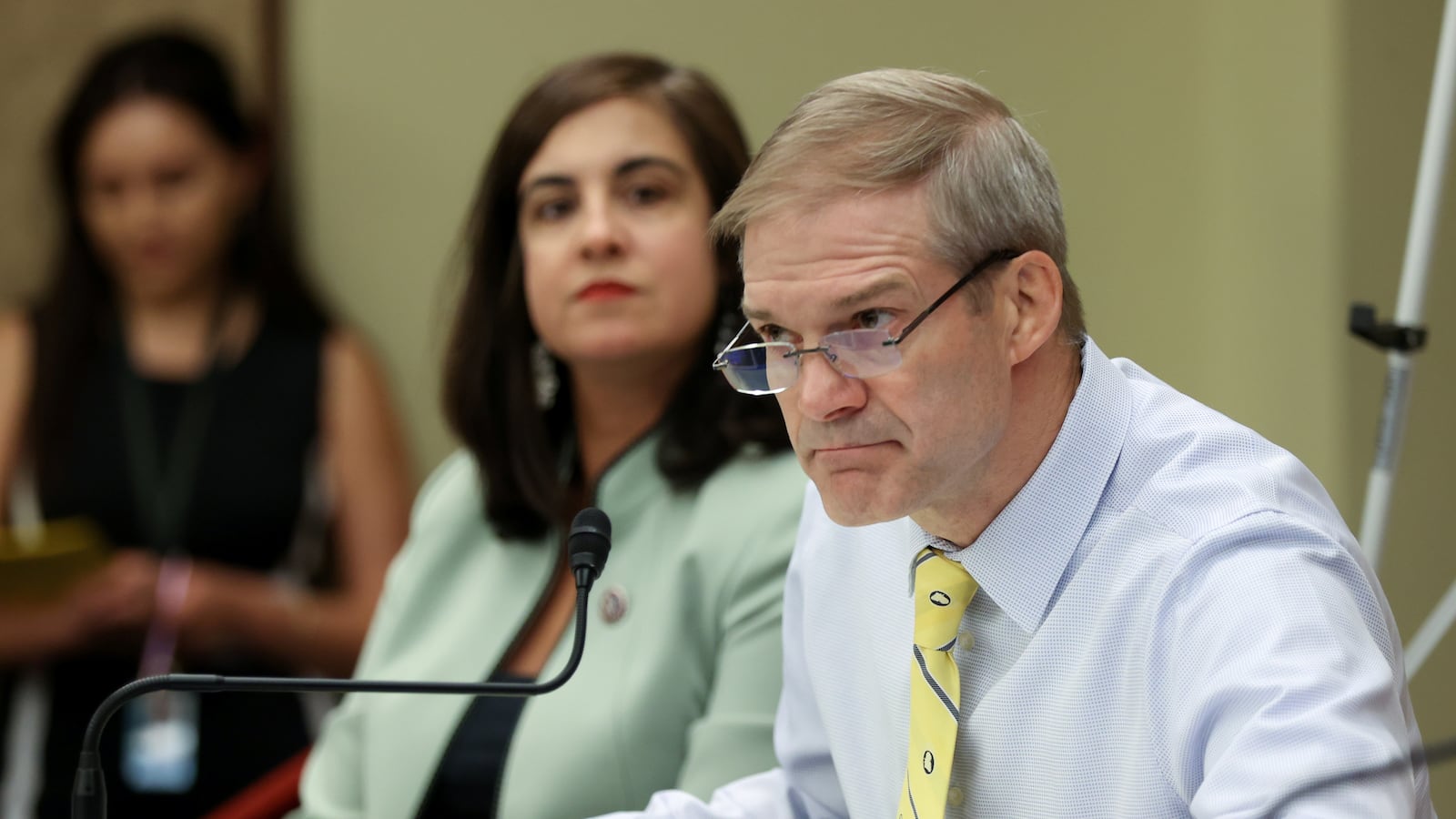 2021-06-29T173933Z_934933479_RC2GAO9PFGX5_RTRMADP_3_HEALTH-CORONAVIRUS-CONGRESS_oc4atx