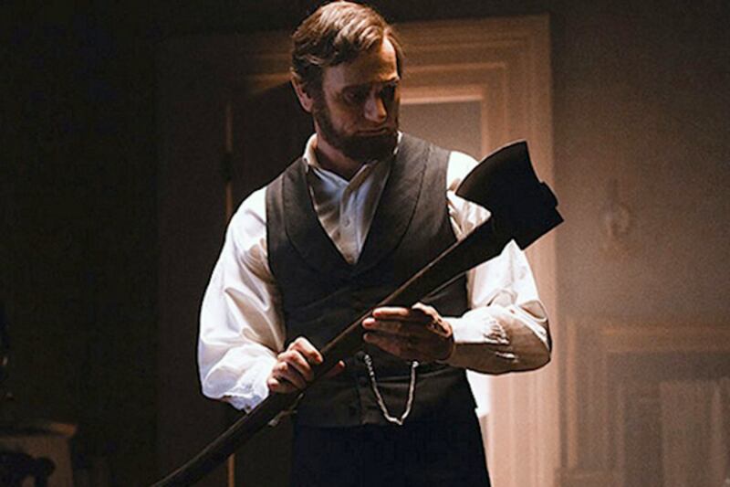 galleries/2012/07/03/movies-to-see-or-skip-on-the-fourth-of-july-amazing-spider-man-ted-magic-mike-photos/abraham-lincoln-vampire-hunter-still_cxxxet