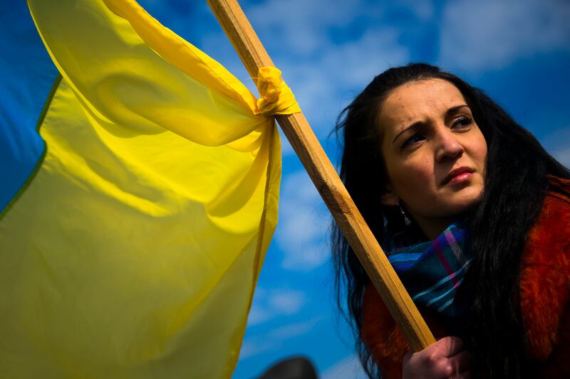 articles/2014/03/20/ukrainians-mourn-their-loss-of-crimea-to-russia-but-there-could-be-a-silver-lining/140320-mourning-crimea-nemtsova-tease_cnyjzl