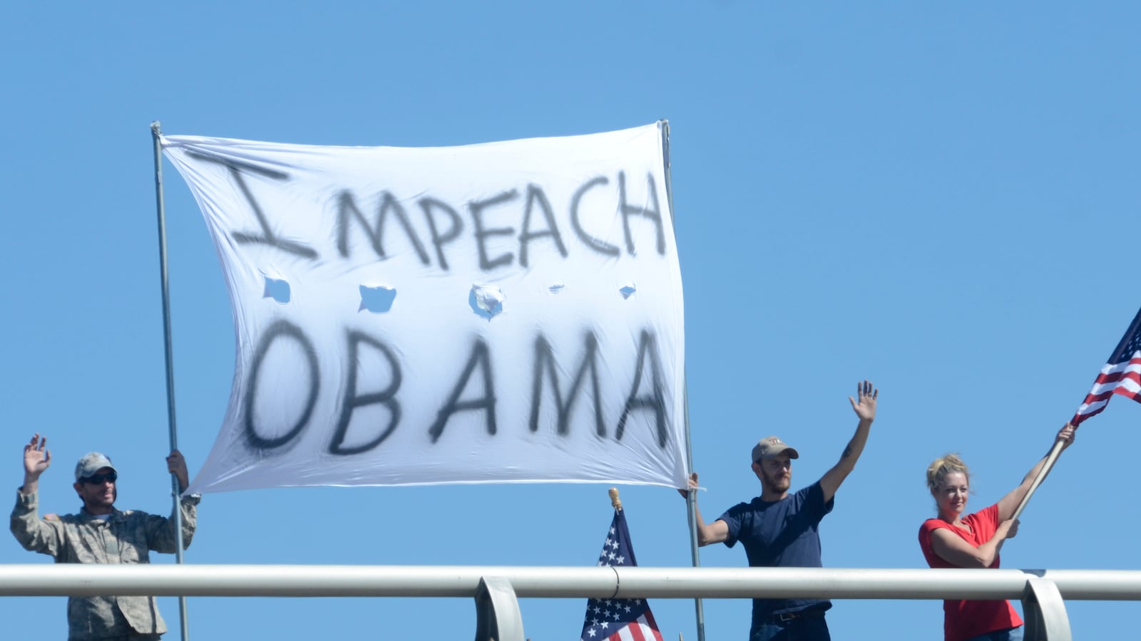 articles/2013/11/08/end-times-for-obama-why-this-crisis-will-also-pass/131108-tomasky-obama-end-times-tease_as5ydy