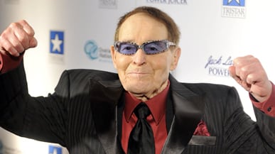 articles/2011/01/24/jack-lalanne-fitness-guru-dies-at-96-learn-10-of-his-habits/lalanne-live-to-96_155164_krquat