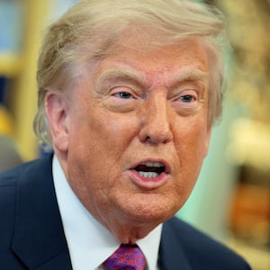 U.S. President Donald Trump speaks during an event after signing an executive order renaming Lake Ontario as Lake America in the Oval Office at the White House in Washington, D.C., U.S., August 27, 2026. REUTERS/Evan Vucci
