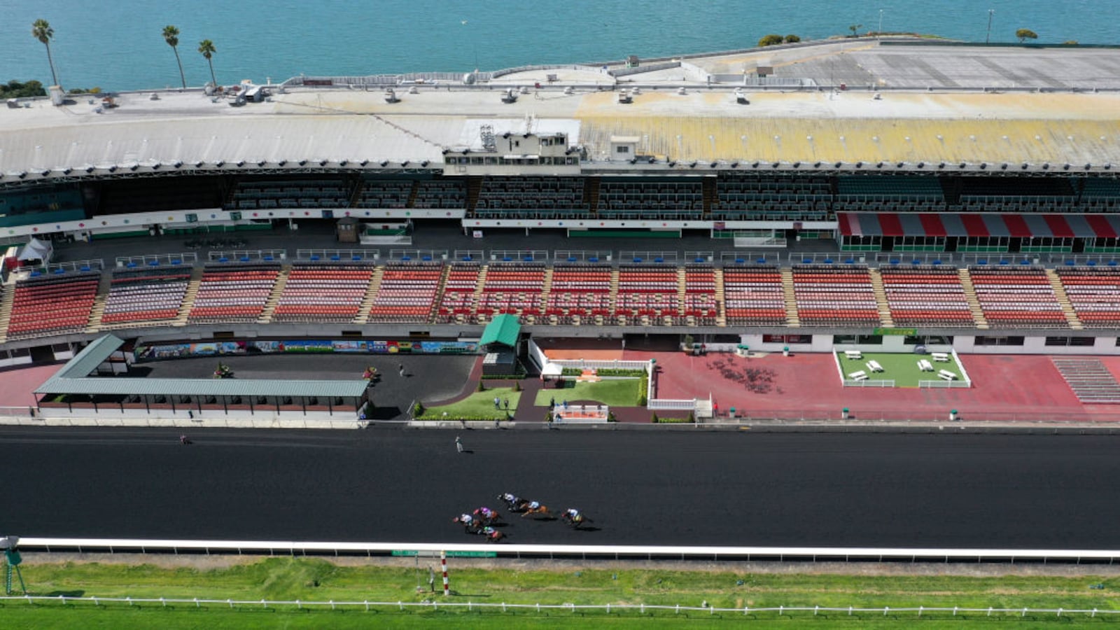 GettyImages-1213560163_h2ugaq