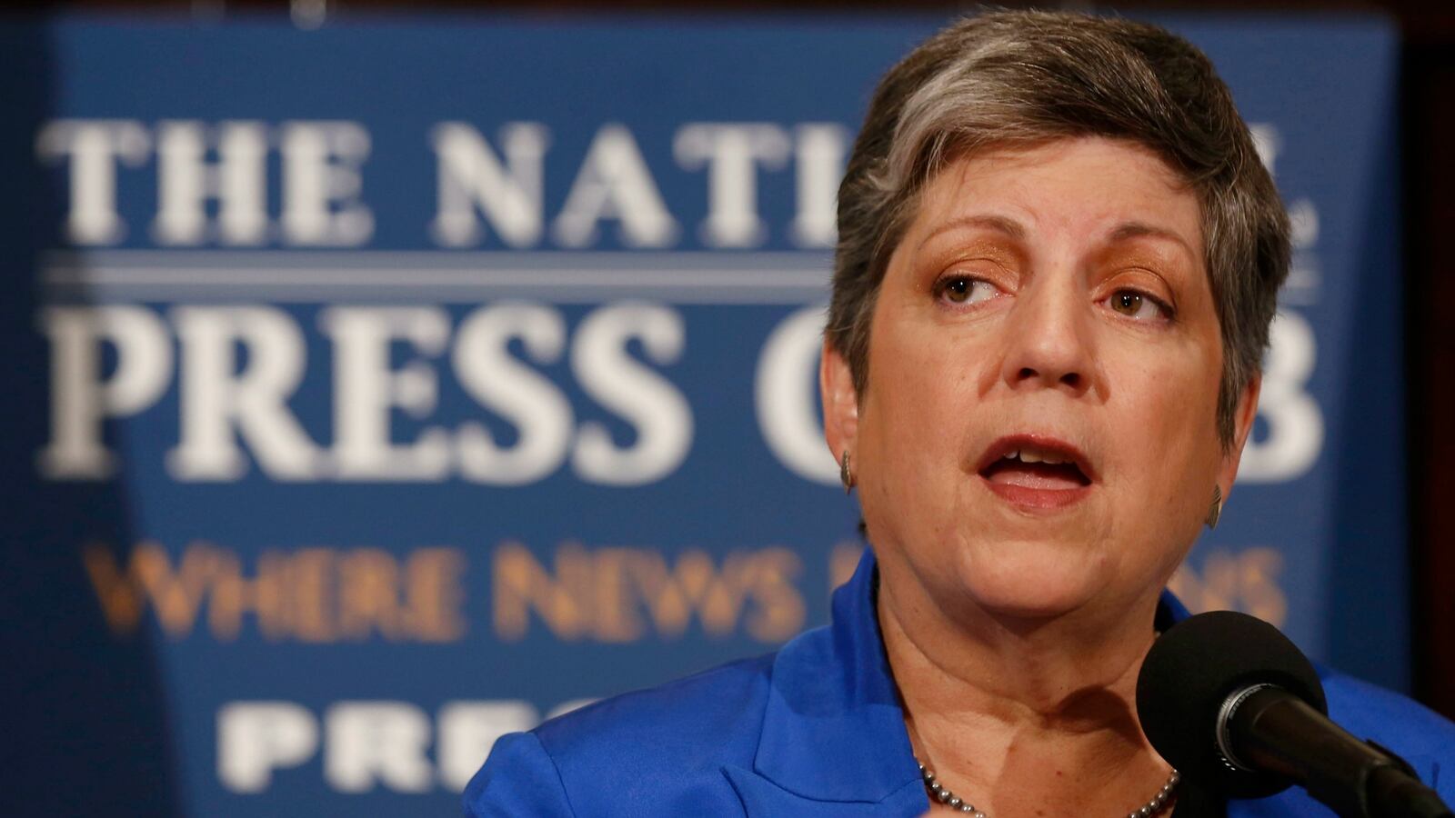cheats/2017/01/17/janet-napolitano-hospitalized-for-cancer-treatment/170117-janet-napolitano-cheat_xcnxlz
