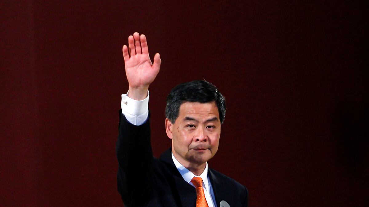 cheats/2012/03/25/new-hong-kong-leader-elected/new-hong-kong-leader-elected-leung-chun-ying-cheat_u7ppvz