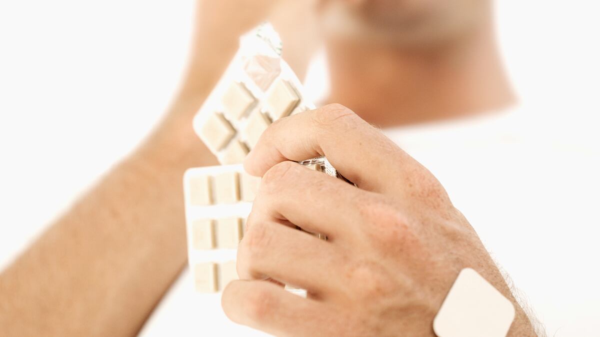 cheats/2012/01/09/study-nicotine-patch-doesn-t-work/nicotine-patches-cs_wlwhyc