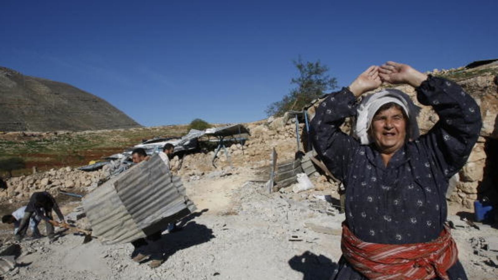 articles/2012/09/20/economic-peace-only-for-settlers/woman-area-c-openz_jfissn