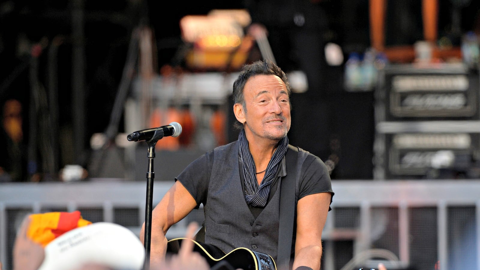 cheats/2016/10/21/bruce-springsteen-confirms-unused-harry-potter-song/161021-springsteen-potter-cheat_mpxakh