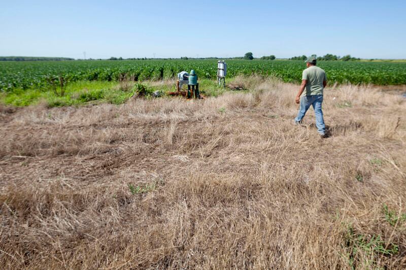galleries/2012/07/19/the-13-thirstiest-states-from-arkansas-to-iowa/arkansas-thirstiest-states_n113d3