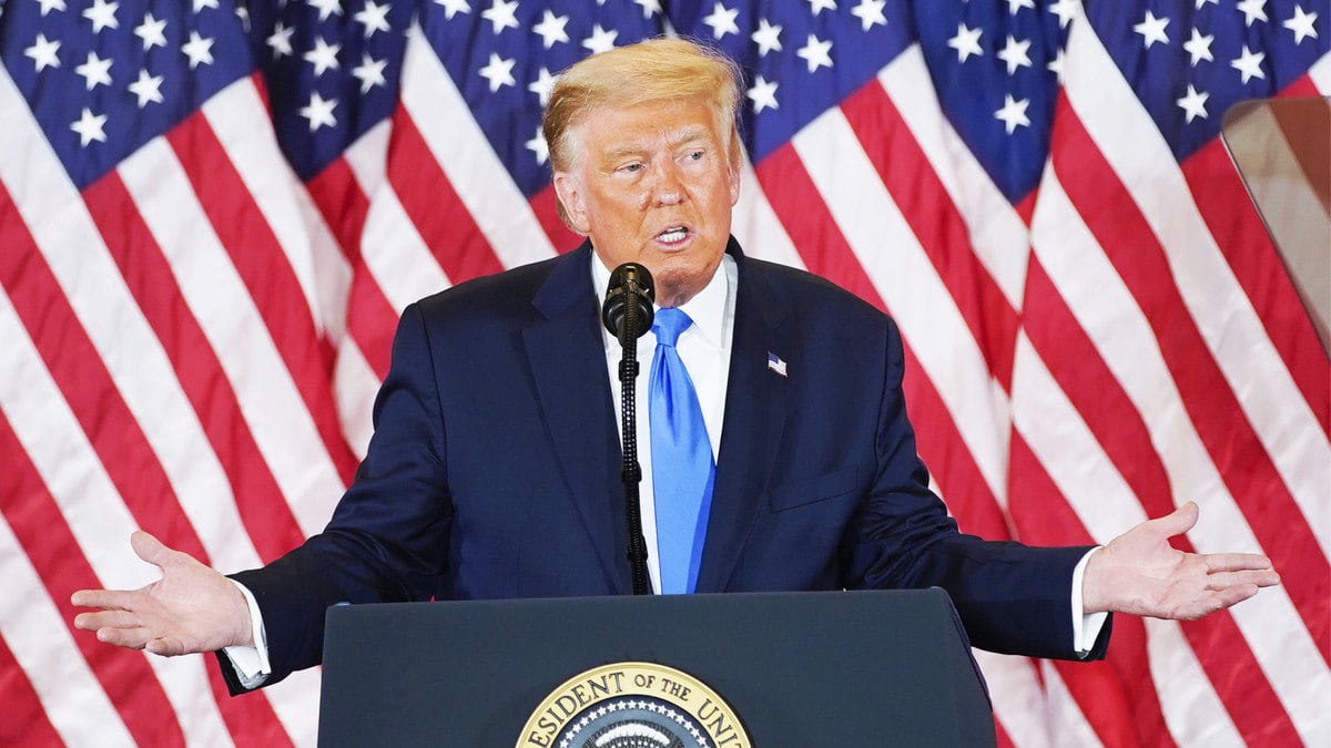 201104-Lachlan-Trump-tease_wpqvee