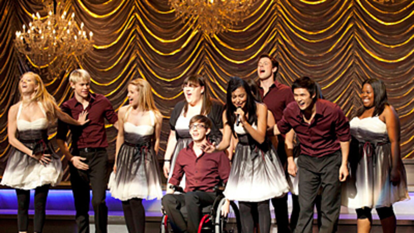 cheats/2011/02/16/glee-breaks-elvis-record-for-most-charted-songs-in-hot-100/lacob-best-worst-shows---glee_vbe97w