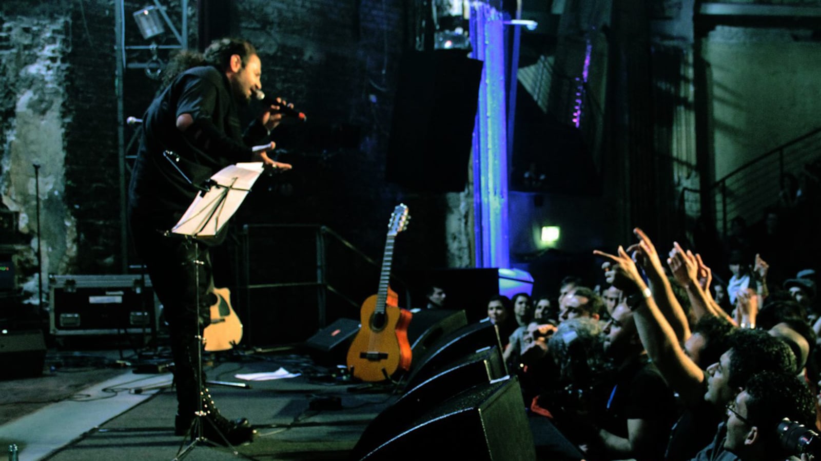 articles/2012/05/12/iranian-rapper-shanin-najafi-faces-death-threats-for-song-deemed-insult/shahin-najafi-memarian_cmyec2