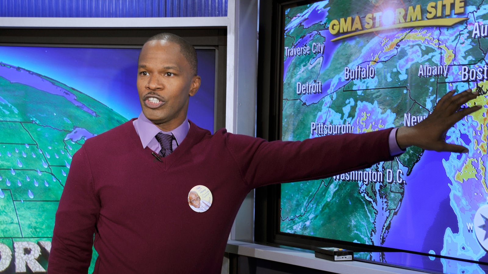 articles/2015/06/29/how-the-weather-became-predictable/150628-oconnor-weatherman-tease_wghofe