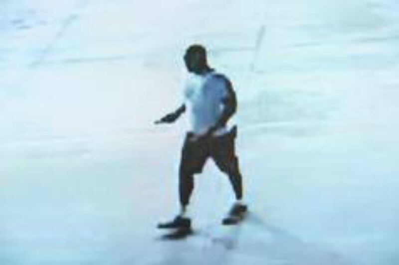 cheats/2015/08/29/cop-killed-in-ambush-at-gas-station/150829-houston-footage-cheat_rhuarn