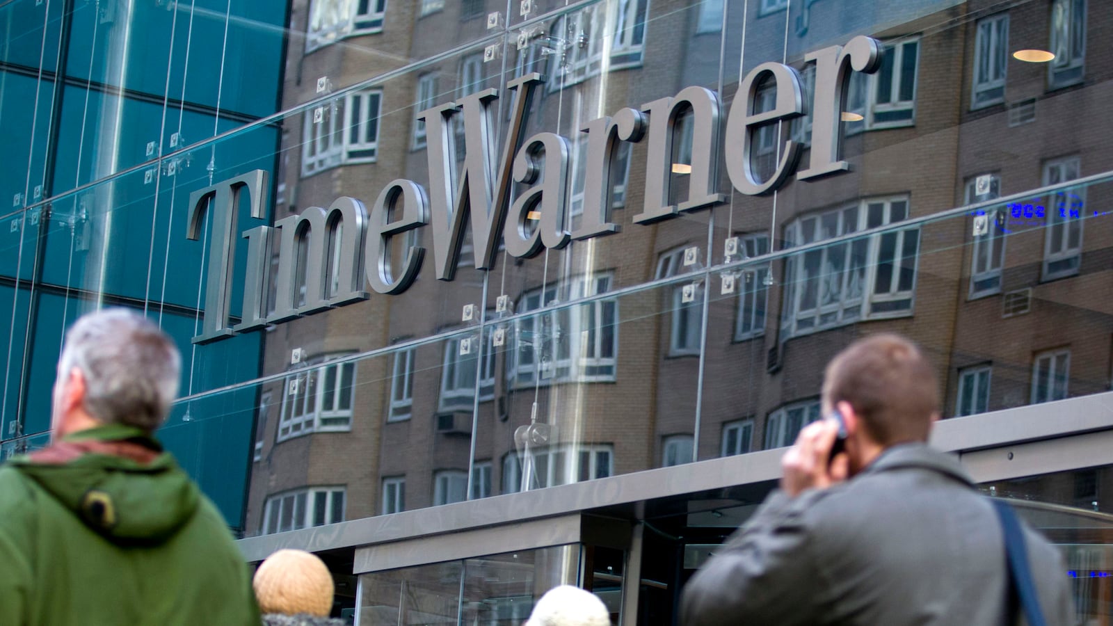 cheats/2013/01/30/time-inc-to-cut-500-jobs/130130-time-warner-announces-layoffs-cheat_ppwqxi