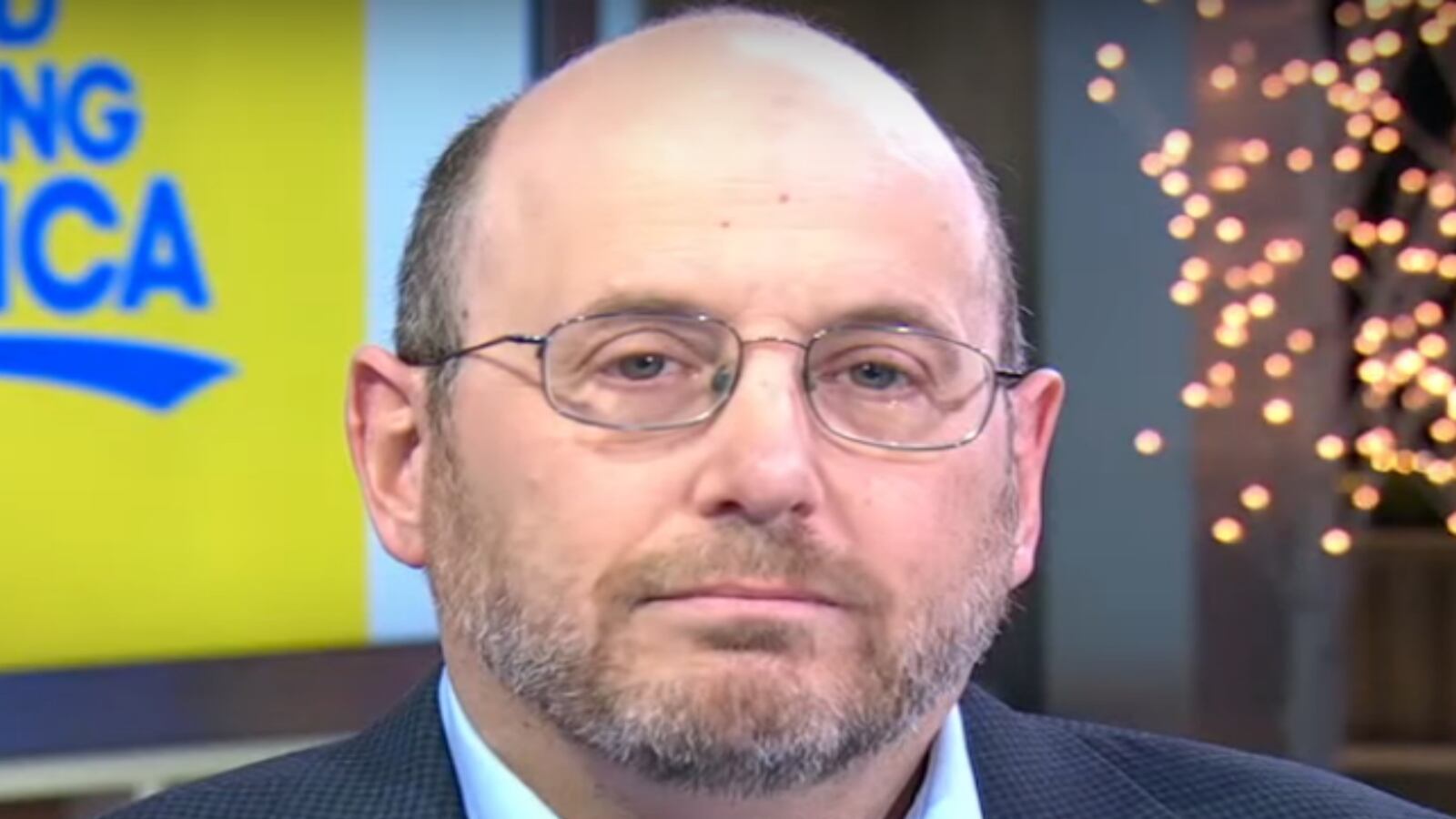 cheats/2017/03/18/arrest-made-in-twitter-strobe-light-attack-on-epileptic-journalist/170318-arrest-made-attack-eichenwald-cheat_zhk3uf