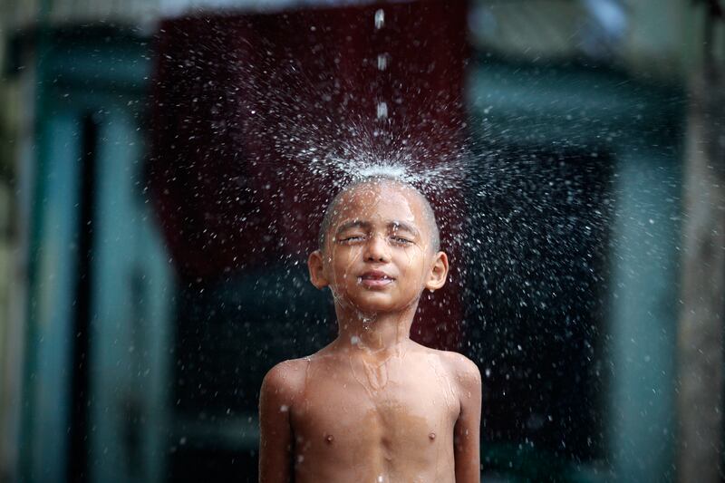 galleries/2014/03/22/splash-around-it-s-world-water-day-photos/130321-world-water3-tease_wfaird