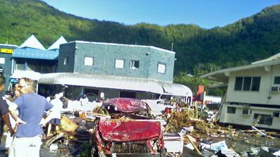 cheats/2009/09/30/tsunami-kills-at-least-82/samoa-flooding_slmg3k