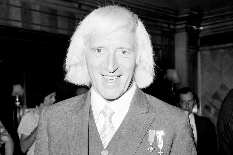 articles/2012/12/06/top-uk-publicist-arrested-in-savile-probe/max-clifford-saville-investigation-jukes-tease_nhrjoh