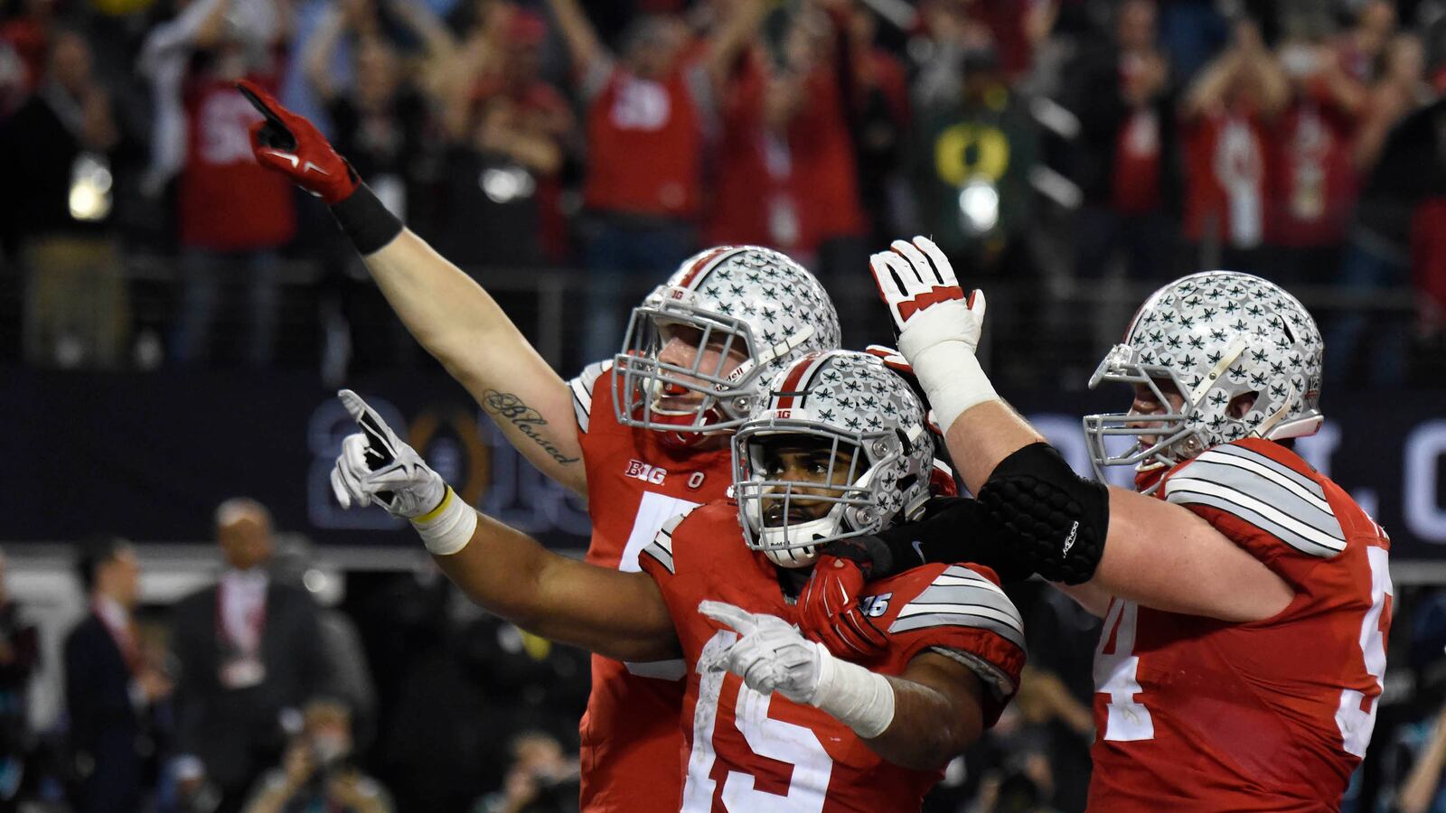 cheats/2015/08/23/ohio-state-at-the-top-of-ap-rankings/150823-buckeyes-cheat_pcgajx