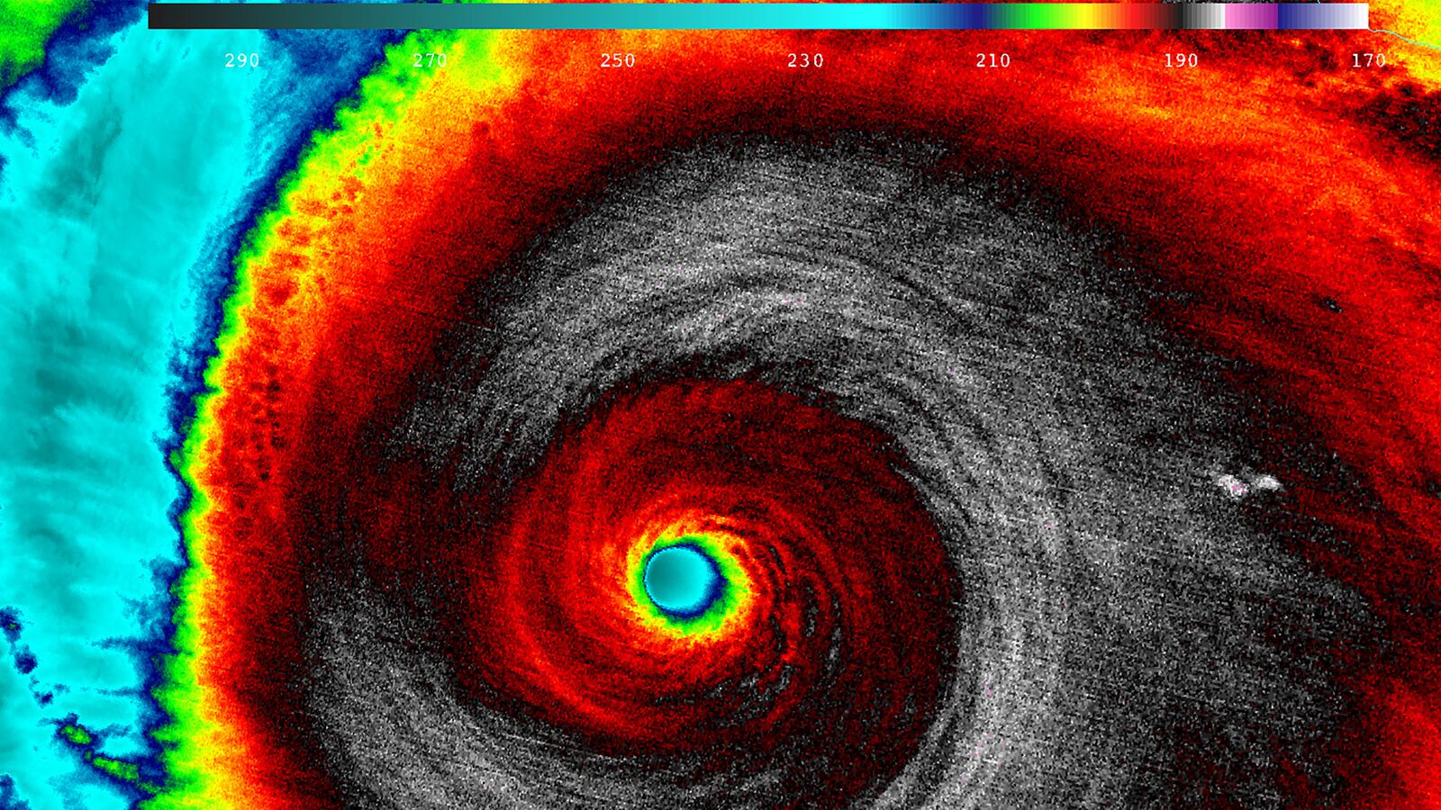 articles/2015/10/24/why-did-hurricane-patricia-fizzle-out/151024-gawthrop-hurricane-fizzle-tease_lk4c9e