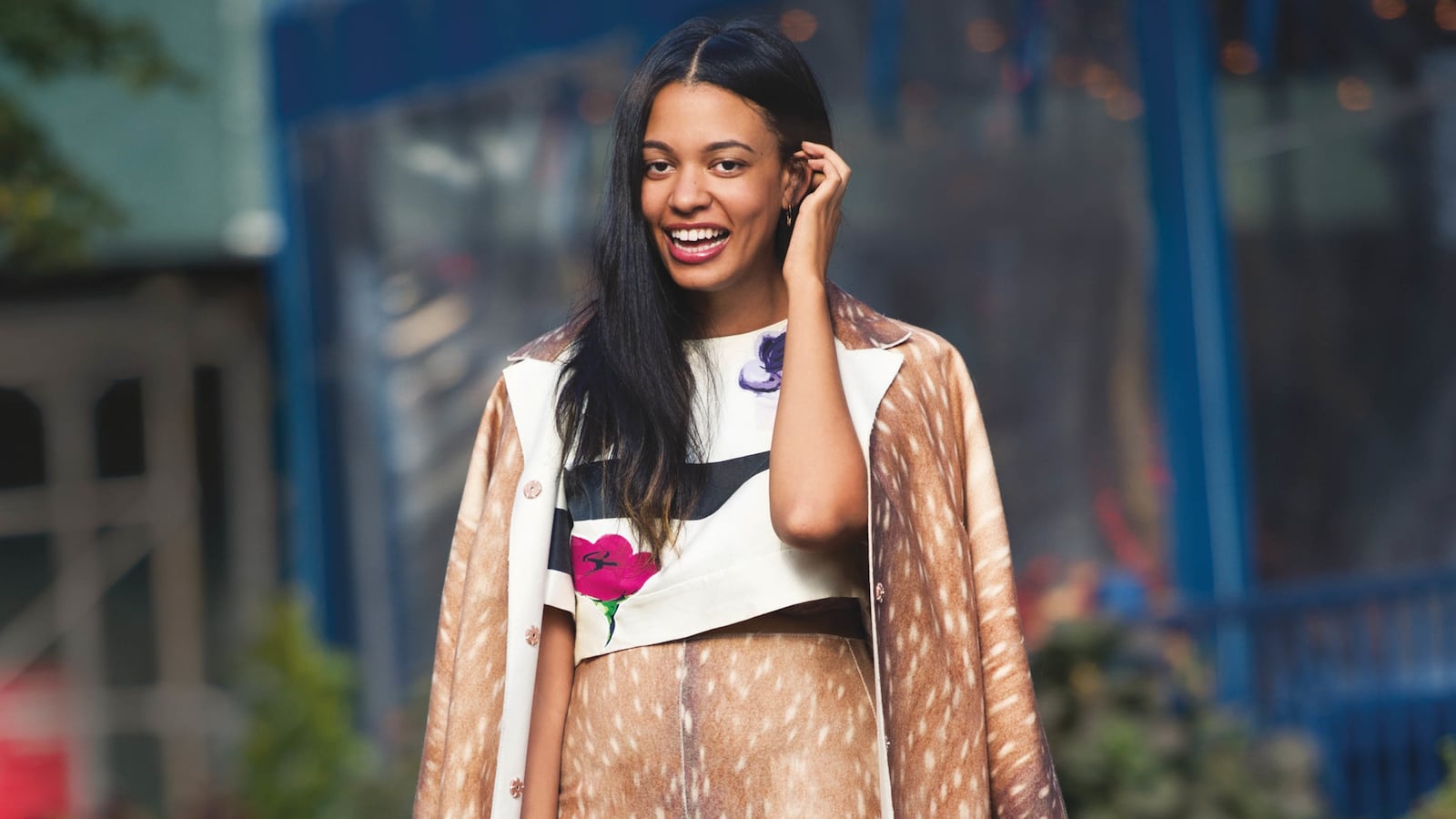 200619-fraser-aurora-james-tease_c0iapc