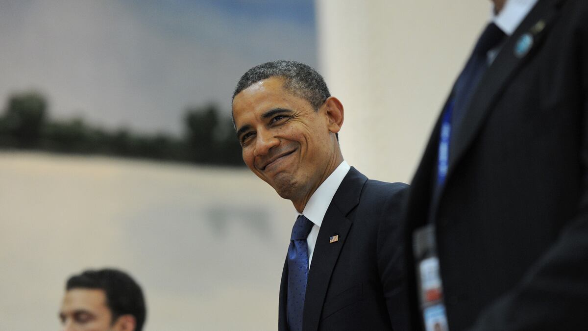 articles/2012/11/24/despite-hype-obama-s-email-list-won-t-be-a-second-term-game-changer/taylor-obama-keep-it-up-tease-embed_mtzjpe