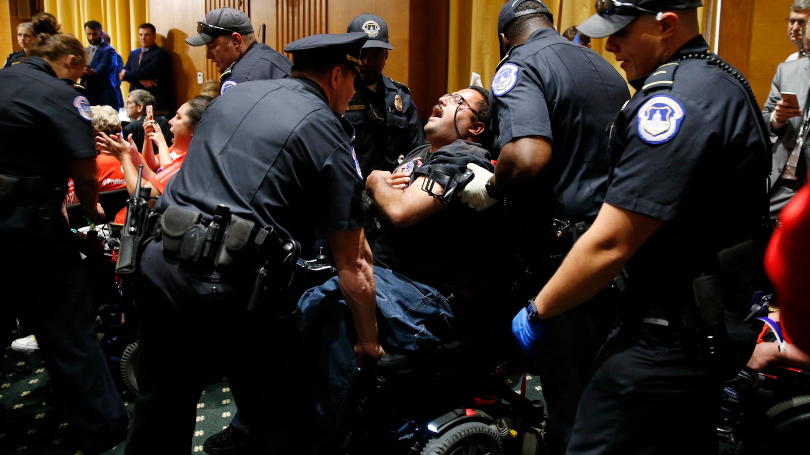 170925-wheelchair-adapt_u34sf5