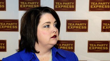 articles/2011/04/05/tea-party-express-game-plan-for-2012-as-unfavorable-rating-rises/clift-amy-kremer_171484_vtrq9h