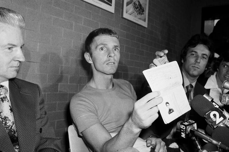 galleries/2012/09/19/13-greatest-prison-escapes-from-alcatraz-to-piedras-negras-photos/prison-escapes-imrali-island-1974_pfbvkq