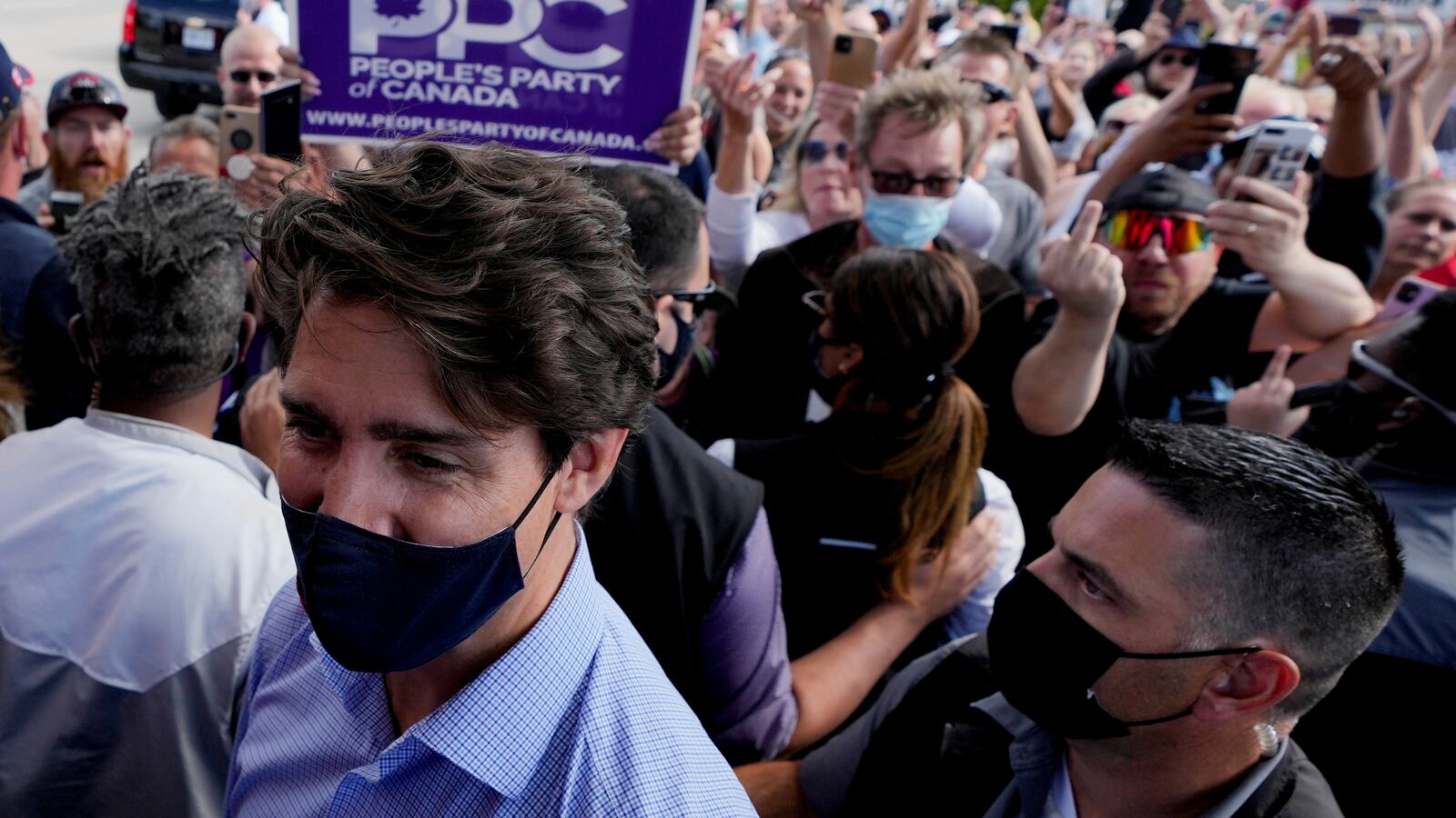 2021-09-06T201123Z_577488294_RC2KKP9YH310_RTRMADP_3_CANADA-ELECTION_dv1tfd