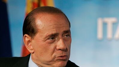 cheats/2009/05/25/italy-pm-well-take-detainees/belusconi_gsuzic