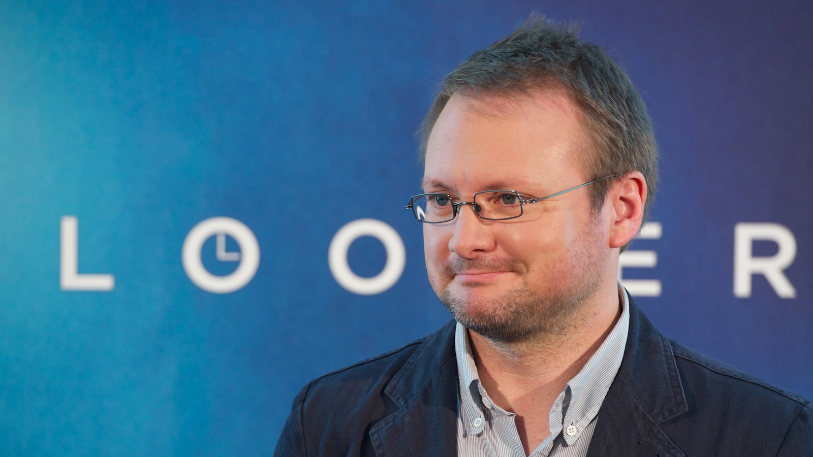 cheats/2014/06/20/rian-johnson-to-write-direct-star-wars/140620-rian-cheat_hkvbth