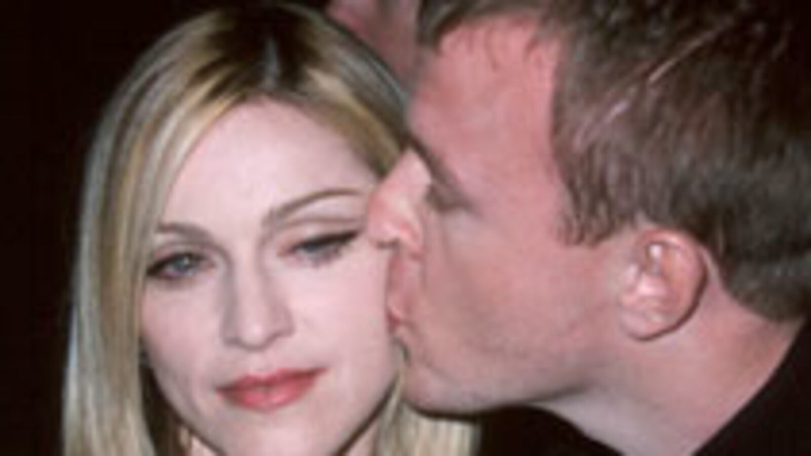 articles/2008/10/15/why-madge-got-bored/madonna_fkvrz1